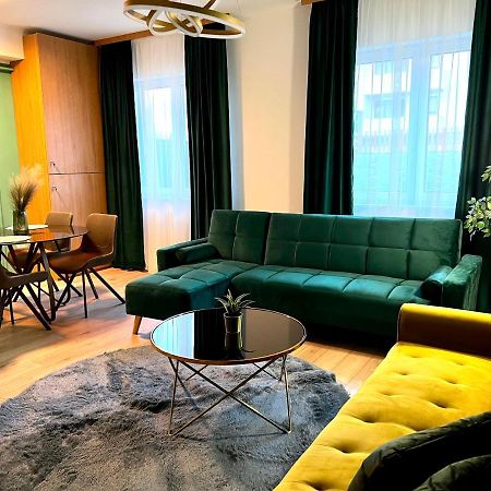 Huggo Apartment 35 เตอร์กู-มูเรช ภายนอก รูปภาพ