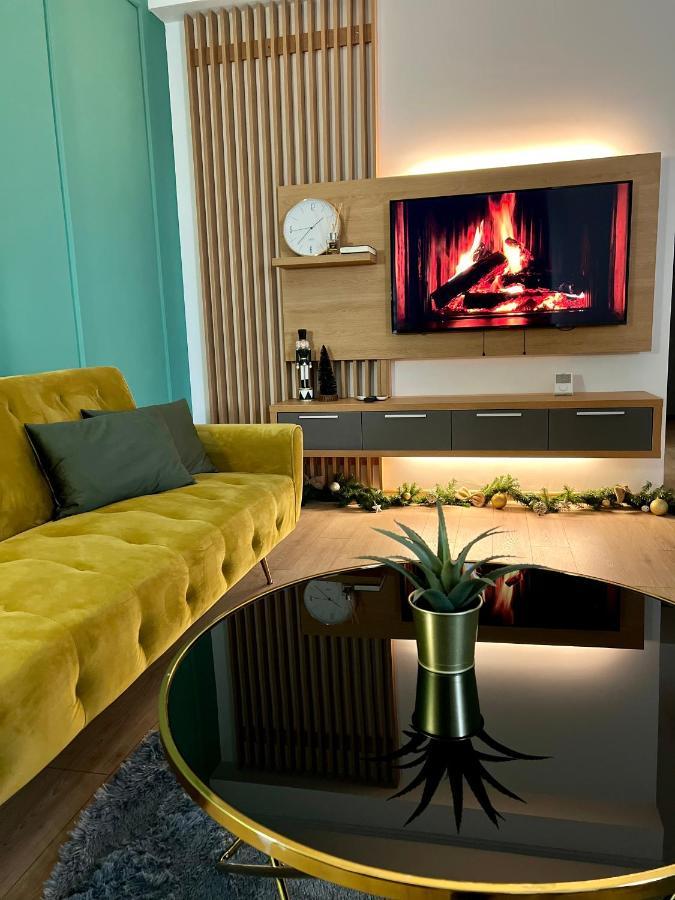 Huggo Apartment 35 เตอร์กู-มูเรช ภายนอก รูปภาพ