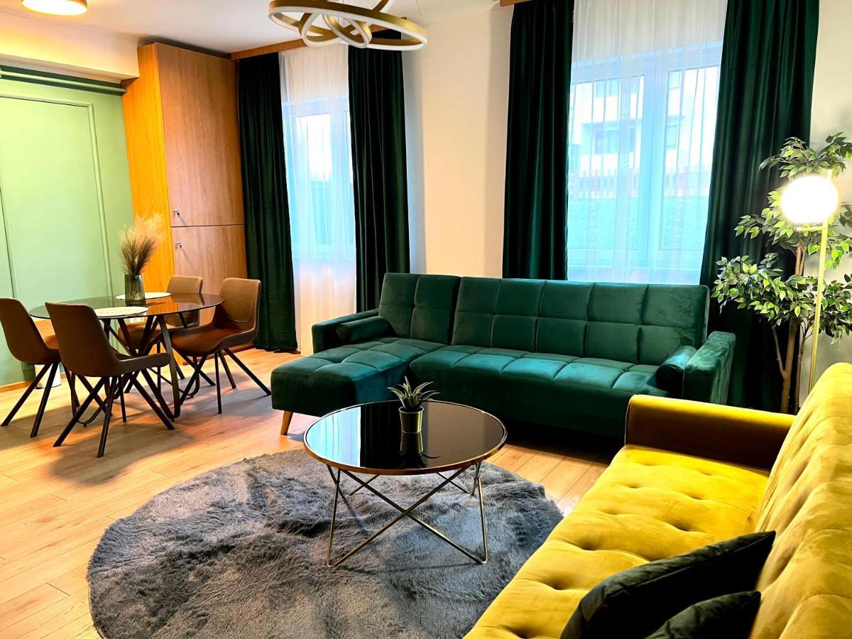 Huggo Apartment 35 เตอร์กู-มูเรช ภายนอก รูปภาพ